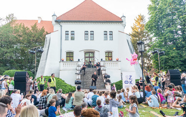 ufo8-2413-T75_5046-koncert