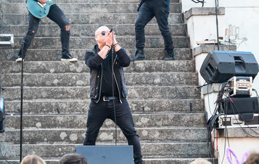 ufo8-2411-T75_5044-koncert