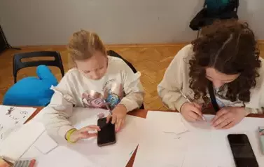 09
