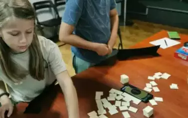 008