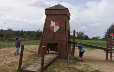 052