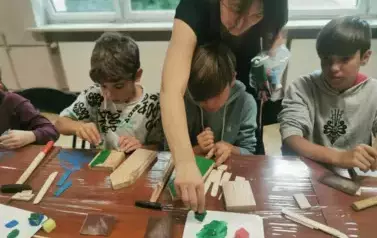 080