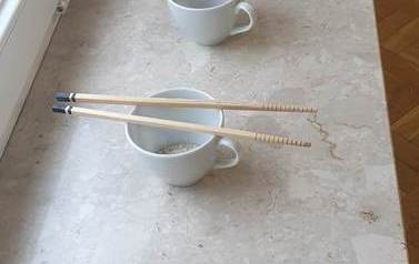 008