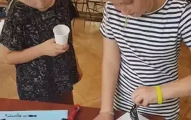 d08