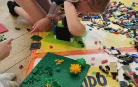076