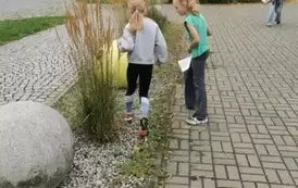 110