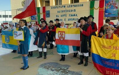 Zdjęcie do Relacja Zespołu Folklorystycznego &quot;Szamotuły&quot; z festiwalu w Meksyku 