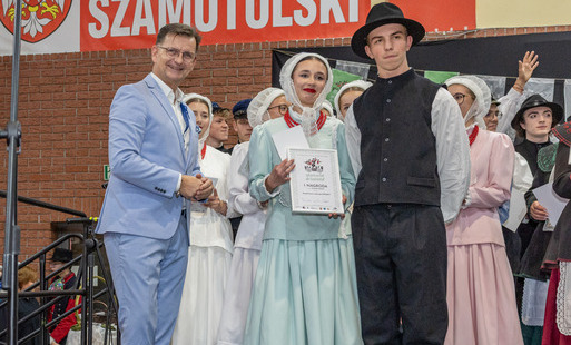 Zdjęcie do VI. Przegląd Folkloru "Jakżem Jechoł do Szamotuł" - relacja /zespoły ludowe/